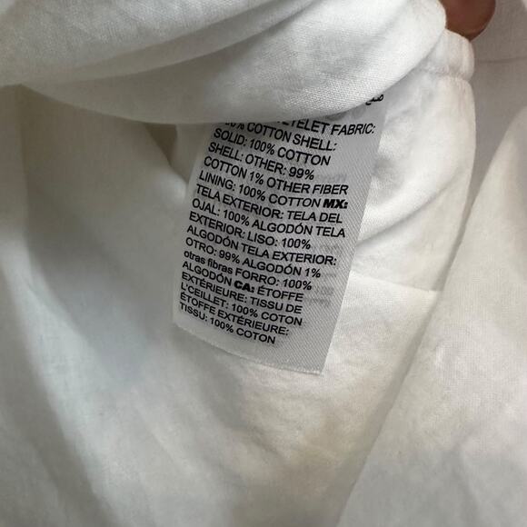 Chico's white eyelet Striped/Embroidered Button Top size 0 4-6 small - Picture 3 of 6